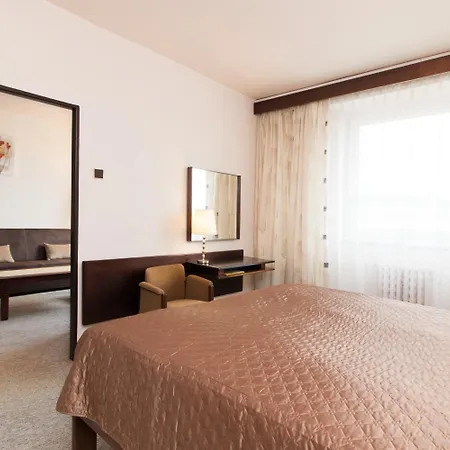 Hotel Merkur - 3*