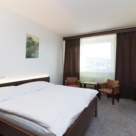 Hotel Merkur - 3*