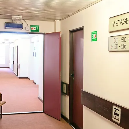Hotel Merkur - 3*