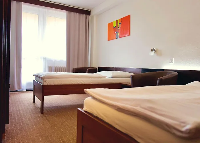 Hotel Merkur - 3*