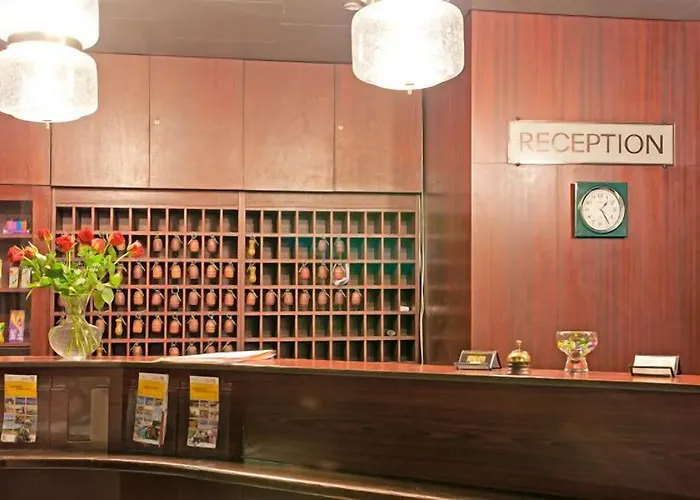 Hotel Merkur - 3*